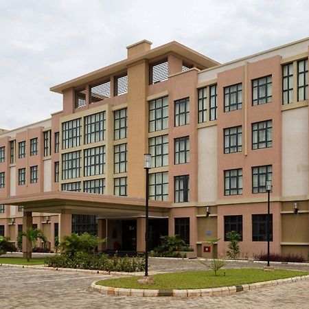 Protea Hotel By Marriott Benin City Select Emotan Εξωτερικό φωτογραφία