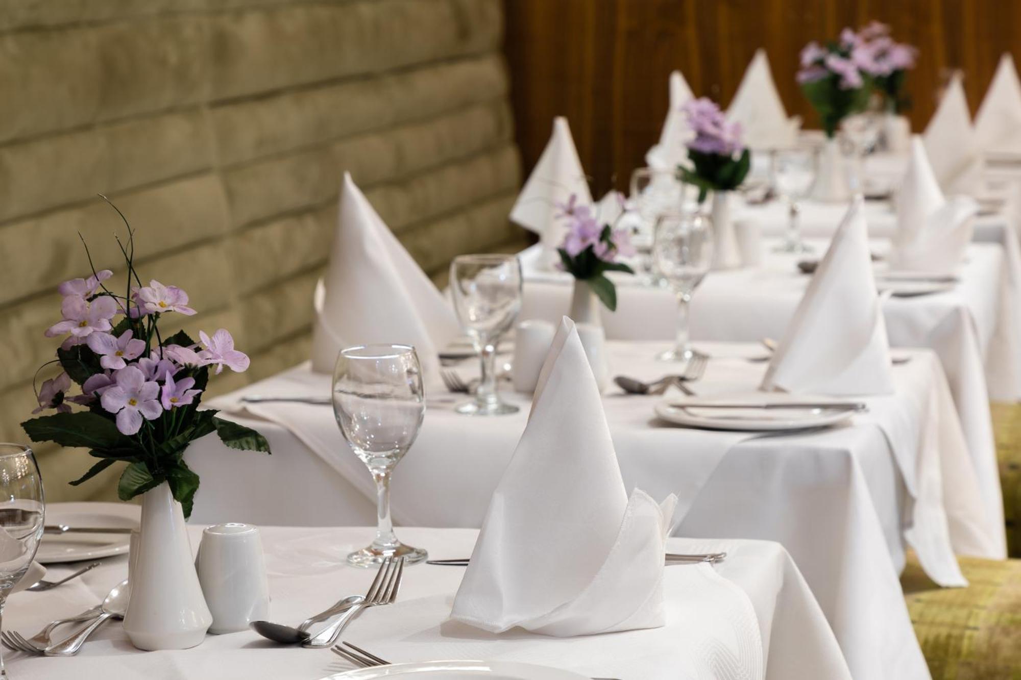 Protea Hotel By Marriott Benin City Select Emotan Εξωτερικό φωτογραφία