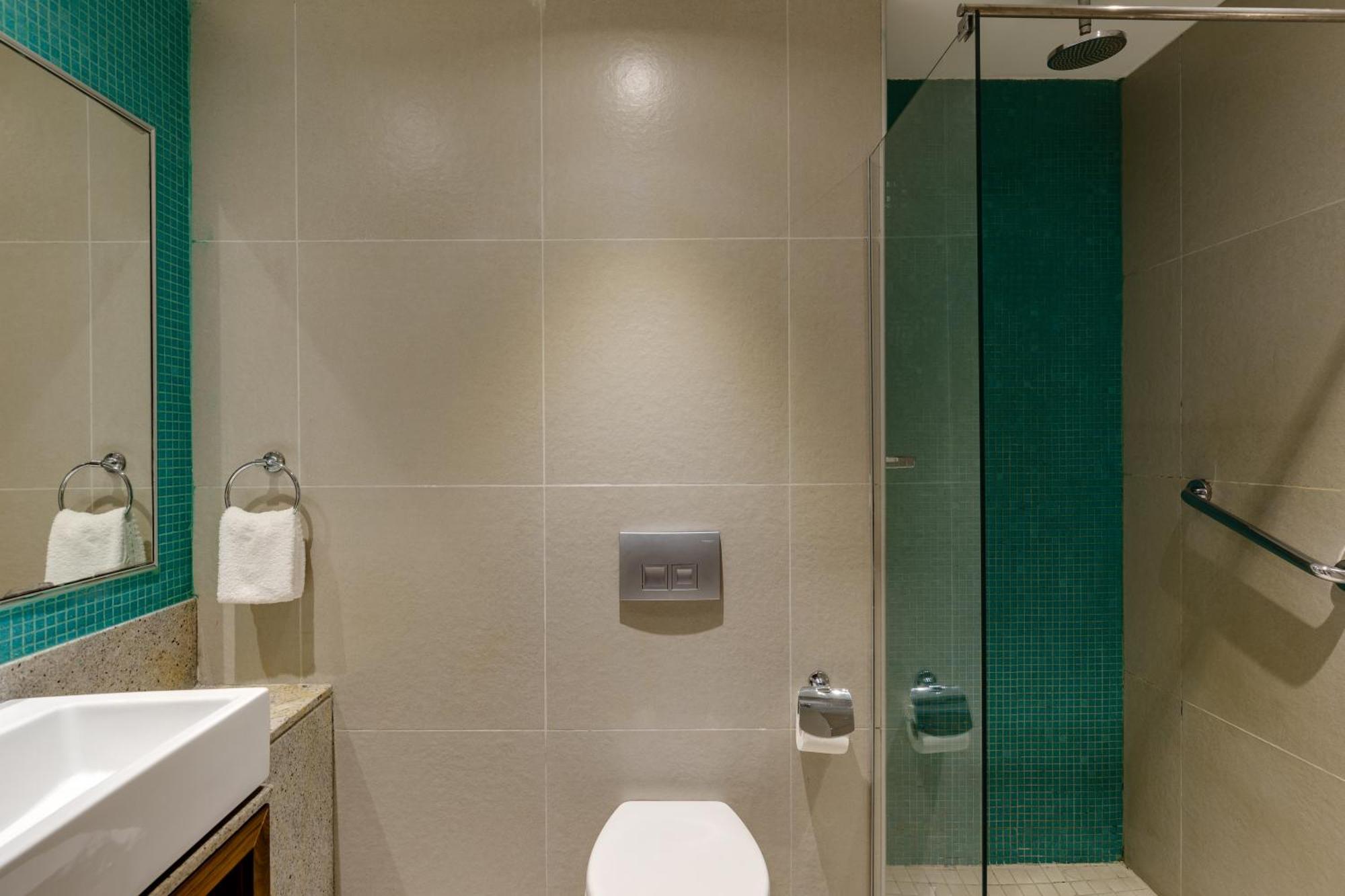 Protea Hotel By Marriott Benin City Select Emotan Εξωτερικό φωτογραφία
